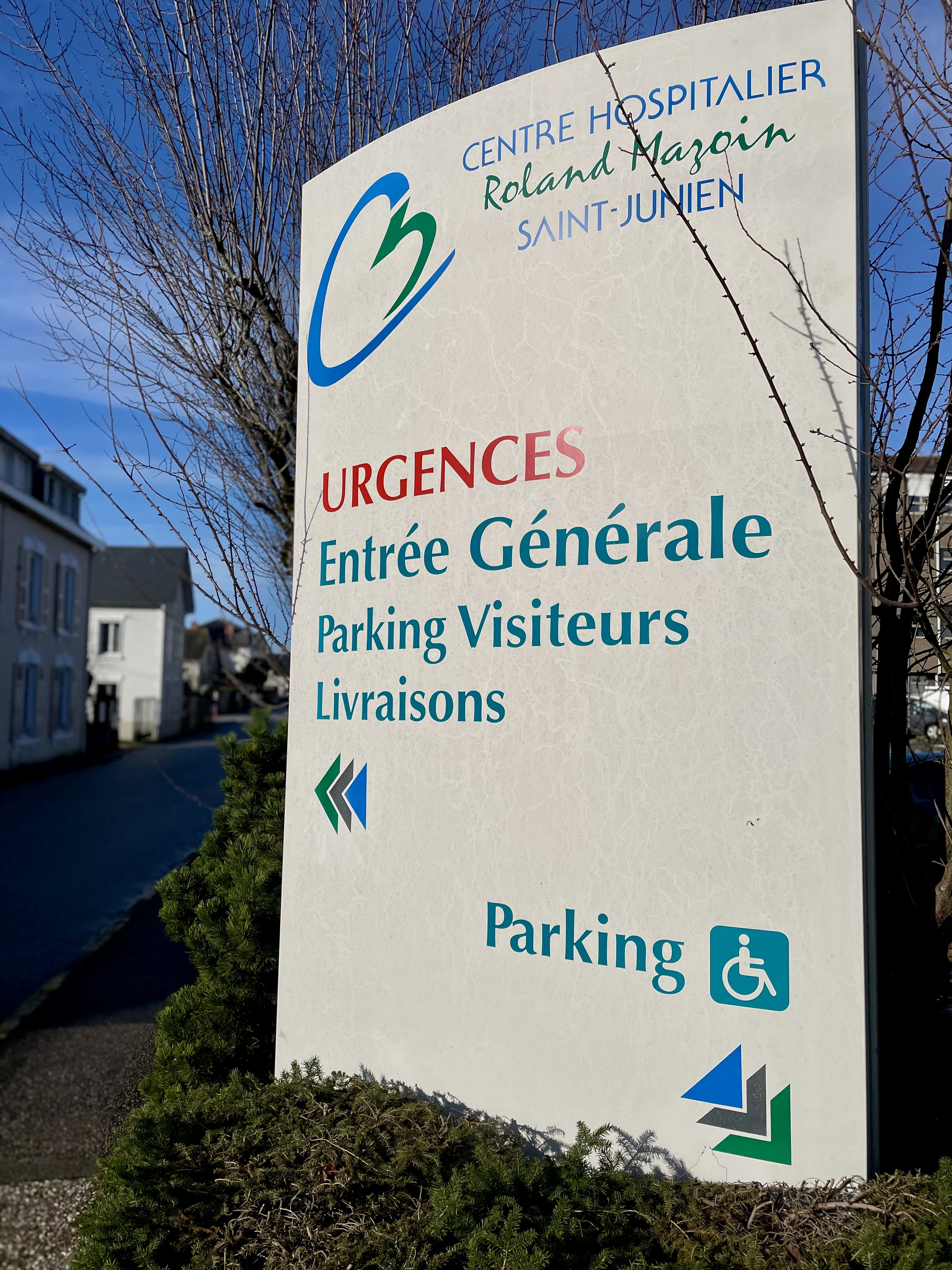 Hôpital Roland Mazoin