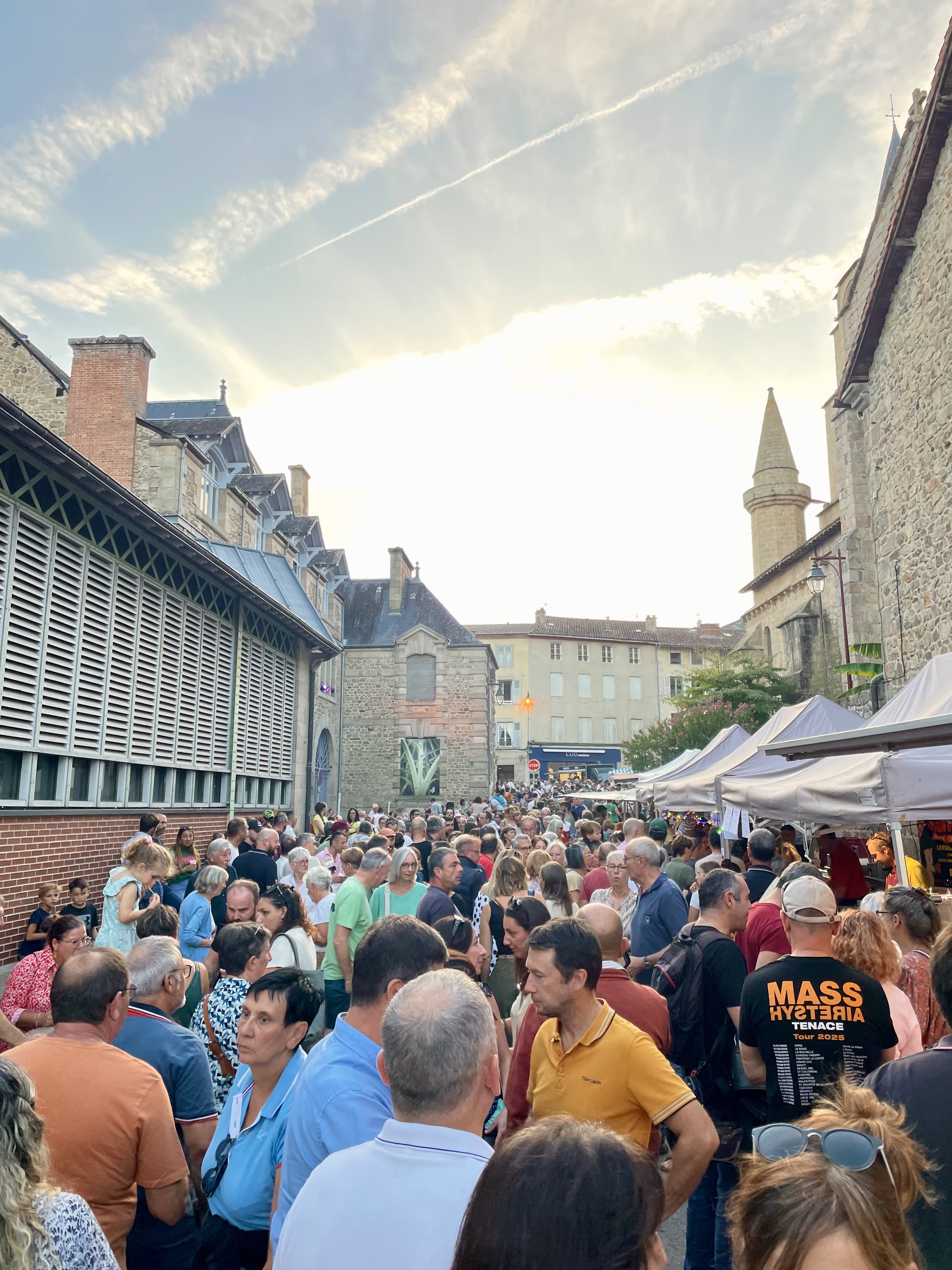 Vie urbaine à Saint-Junien